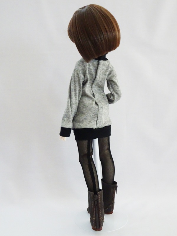 MDD(もちあし)/アゾン45/DDP　タートルネックワンピース（グレー×黒）