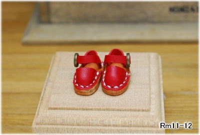 【ハンドメイド/Rose-mic】 　ストラップサンダル　赤　【オビツ11cmボディサイズ】　/Rm11-12