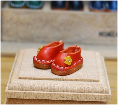 【ハンドメイド/Rose-mic】 　スリッポン+お花付　　オレンジ　【オビツ11cmボディサイズ】　/Rm11-20