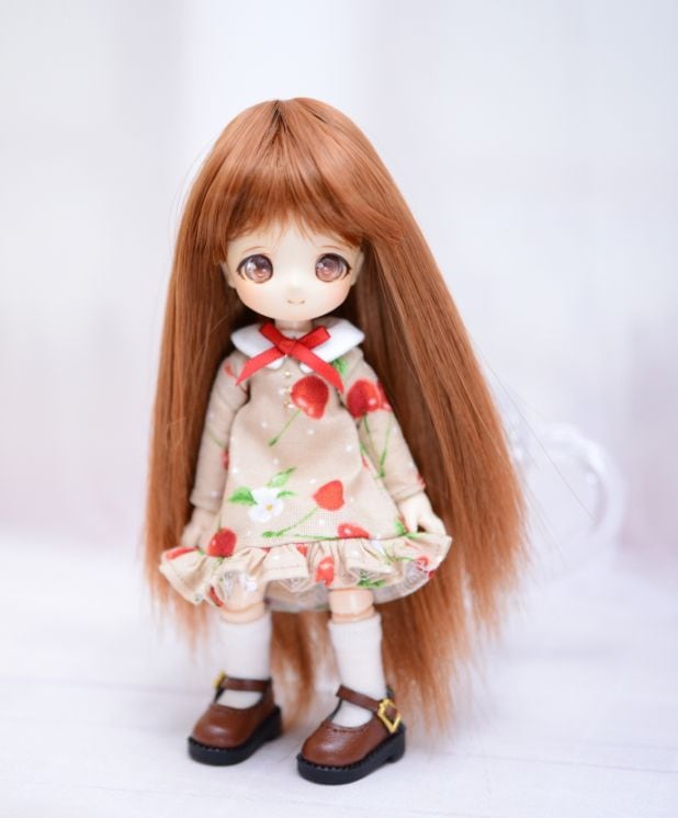 【4インチ】　耐熱　ドール用ウィッグ　シャギーストレートロング　細三つ編み2本付　/　オレンジブラウン