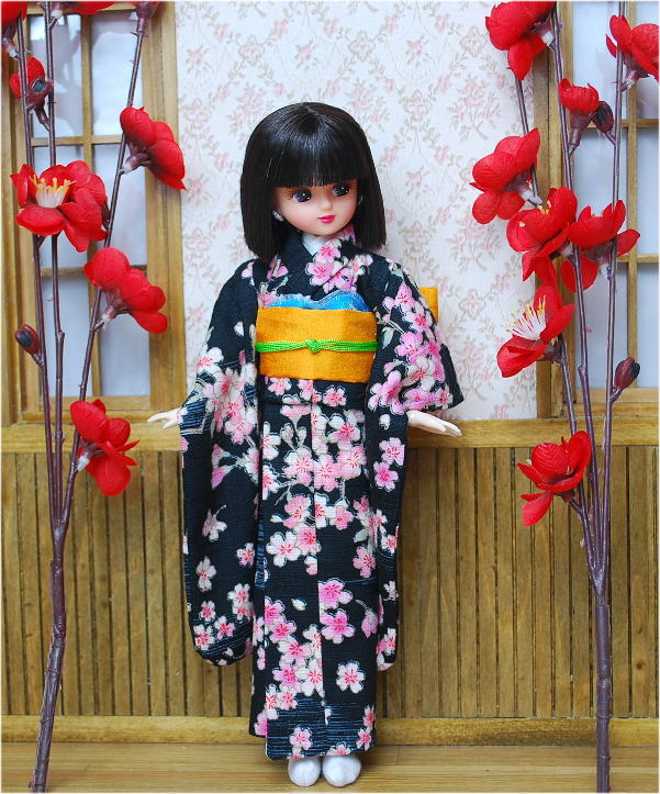 売切　【オビツボディ23ｃｍ用】　きせかえお着物　黒さくら　　/Toshi