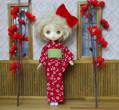 ●ハンドメイドoutfit●　 【オビツ21ｃｍ】　きせかえお着物　臙脂さくら　/Toshi