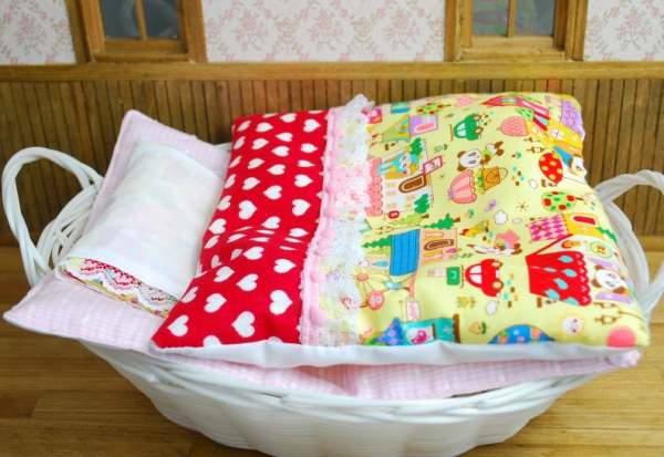 （売切）　　ふわふわドリームセット・かご付　【ハートぱんだ】　8インチドールサイズ　【まるしぇらぱん】/H2503-01