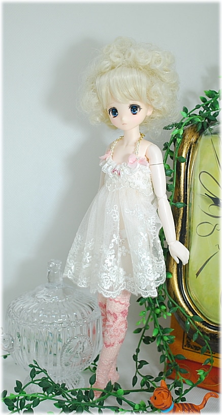 4．5インチ】 ドール用ウィッグ 前髪ありアフロ （オフホワイト