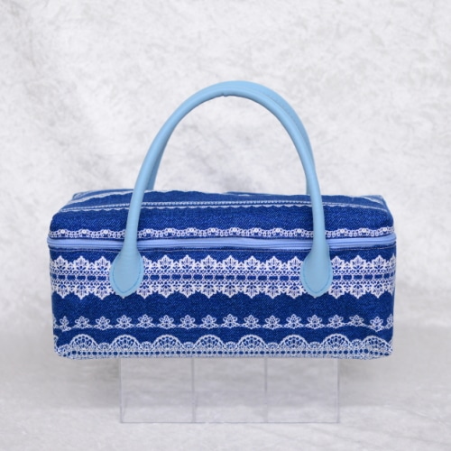 【ハンドメイド】 お人形とおでかけバッグ ブルー(レース) 【 中 】1/6スケールドールサイズ 【まるしぇらぱん・ハンドメイド】 E01