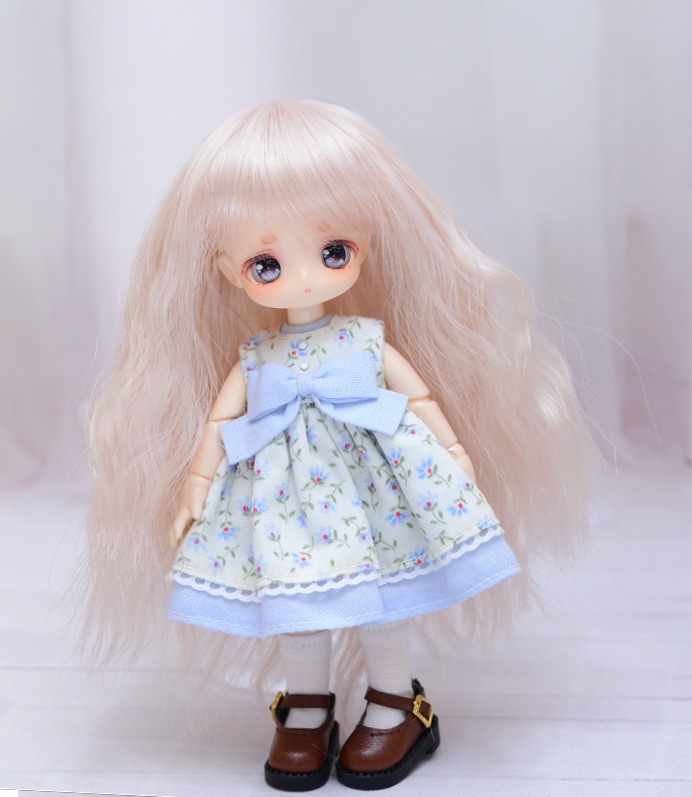 【4インチ】　耐熱　ドール用ウィッグ　ゆるふわロング　細三つ編み2本付　/　ペールピンクミックス