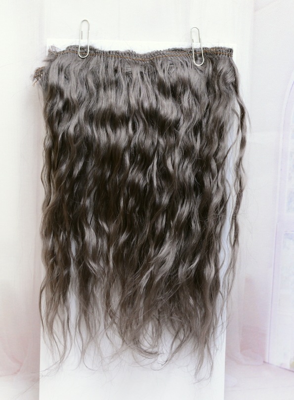 リトルポリッシュ別注　ロシアモヘア　ウェフティング　チャコールグレー　（幅約90～100cm,長さ約18cm～20cm)　　