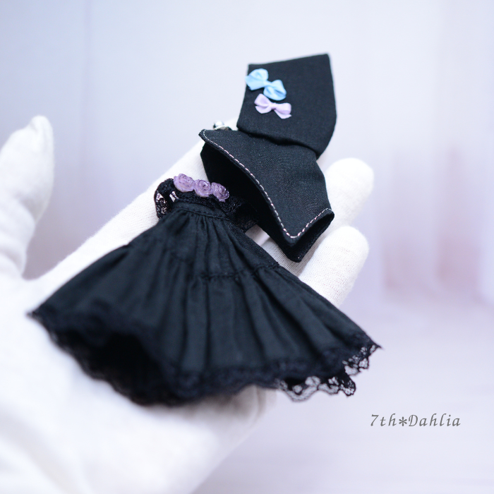 販売前準備中 7th*Dahlia様 ミゼットドールサイズ コウモリケープの