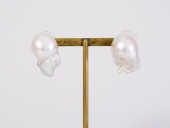 Fresh water pearl / K14WG pierce 【Studs pierce】