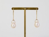 Fresh water pearl / K18YG pierce 【hook pierce】