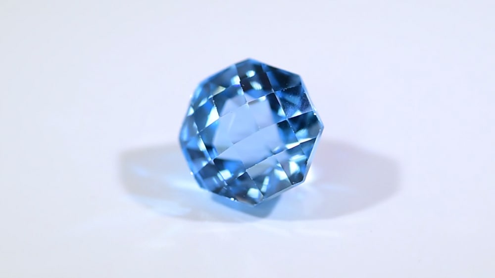 ブルートパーズ（スリランカ産） 11.46ct