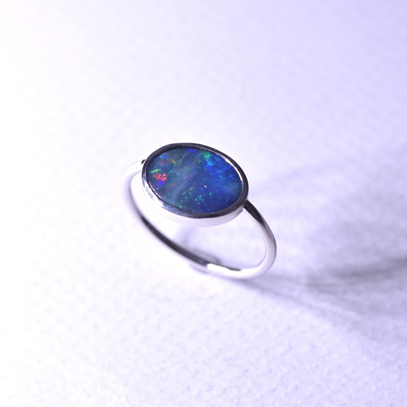 モデルオーダー事例<br>【Ramo petalo/ラモペタロ】<br>青い炎が灯るリング