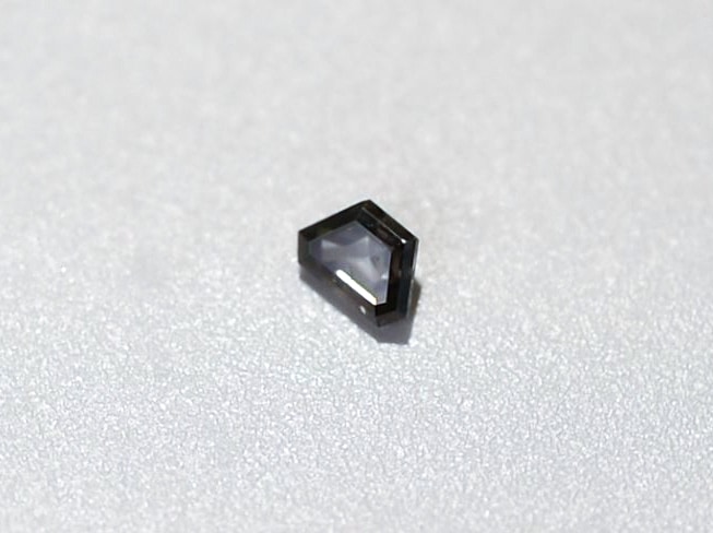ダイヤモンド　ファンシーカット 0.38ct
