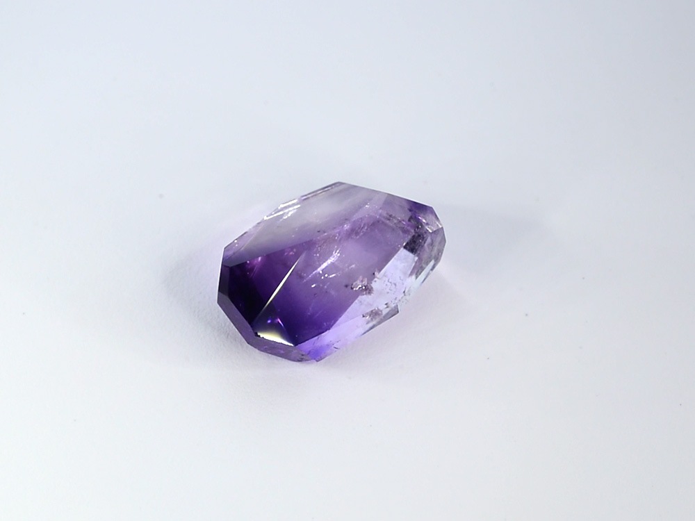 バイカラーアメシスト 20.77ct