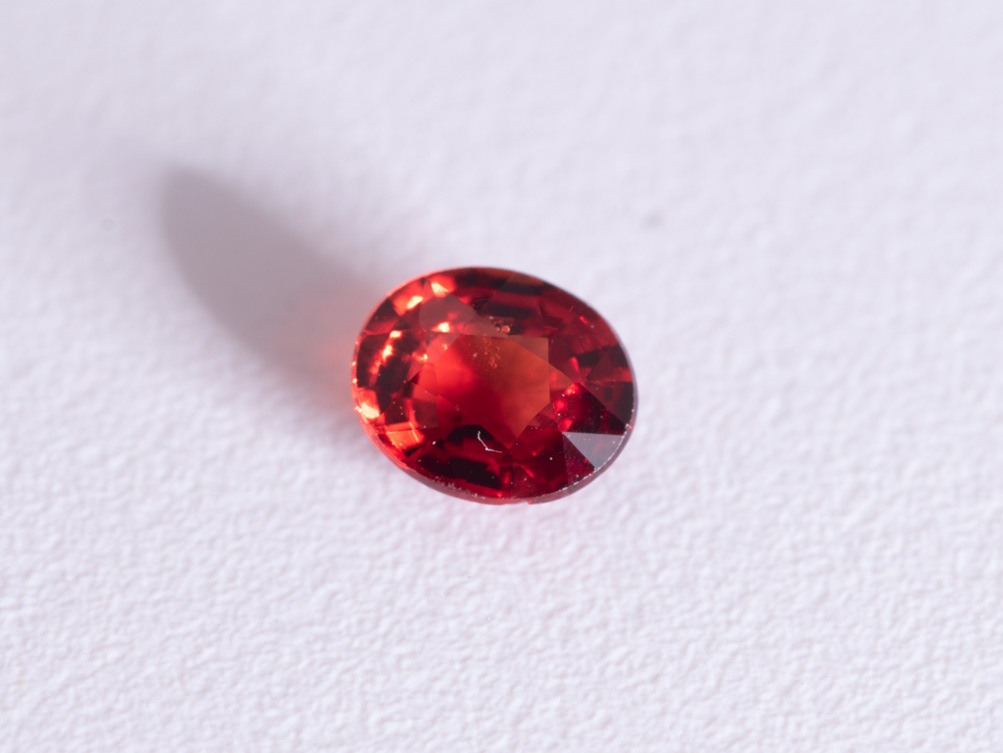 レッドサファイア 0.46ct