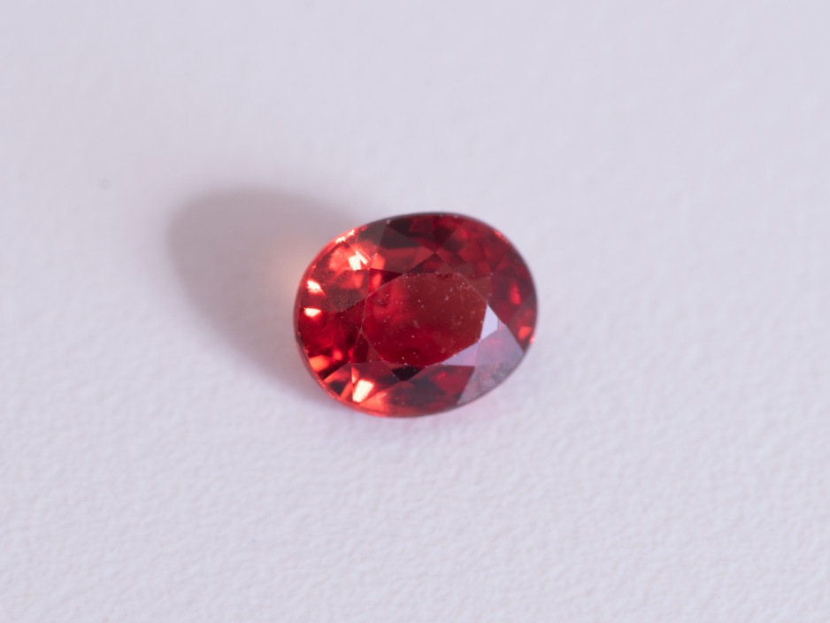 レッドサファイア 0.48ct