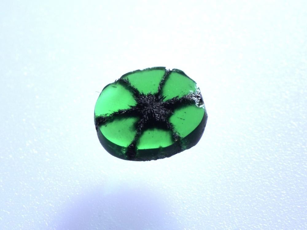 トラピッチェエメラルド 0.37ct