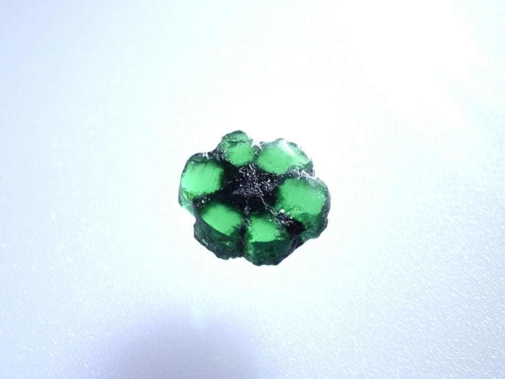 トラピッチェエメラルド 0.33ct