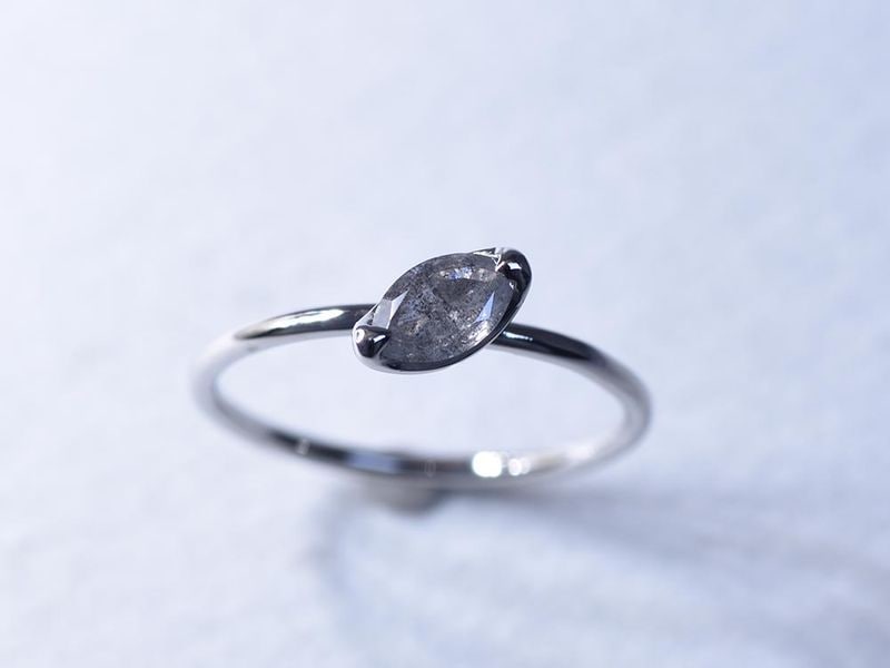 Natural Gray Diamond / Pt950 Ring【ninho/ニンホ】