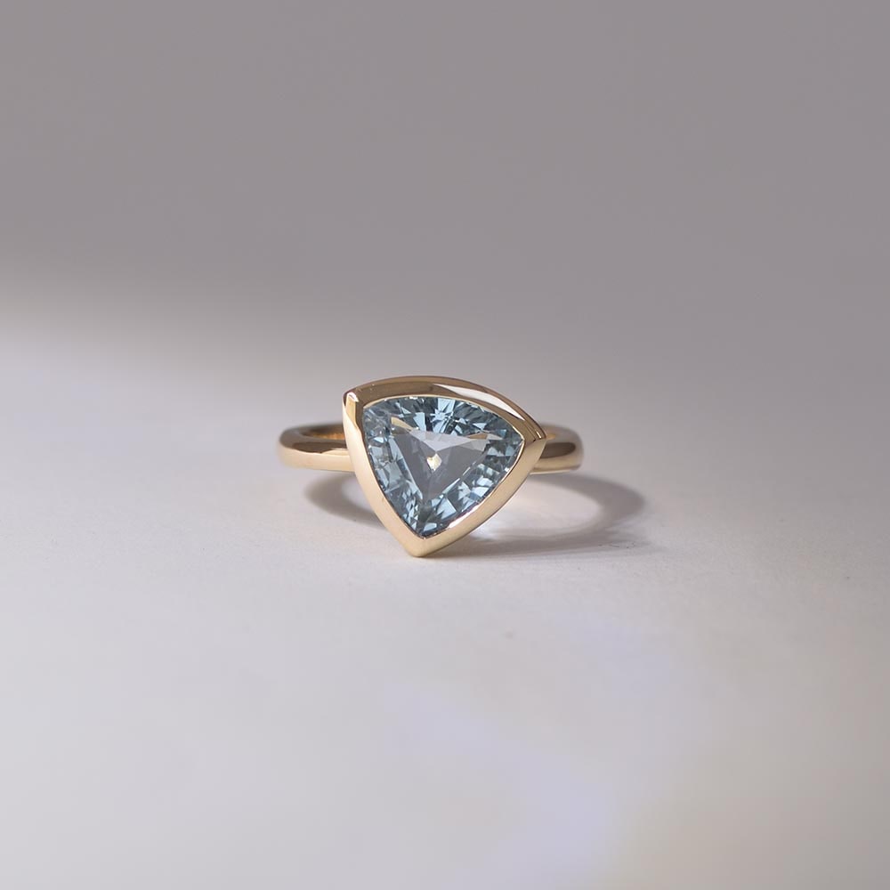 モデルオーダー事例<br>【ciel/シエル】<br>石と手仕事が描く透明感