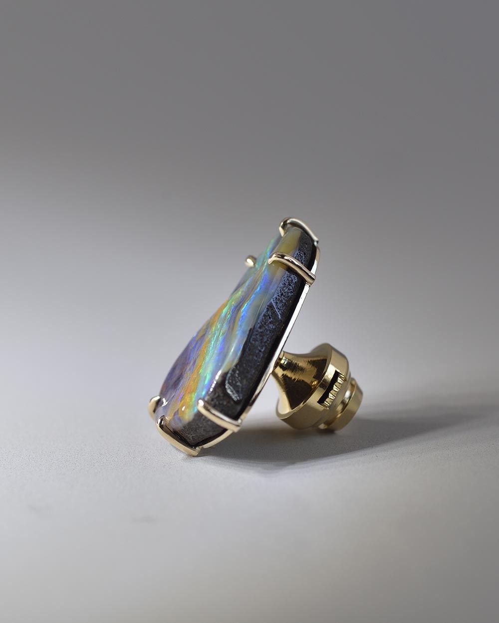 モデルオーダー事例<br>【Landa/ランダ】<br>母岩ごと楽しむボルダーオパール