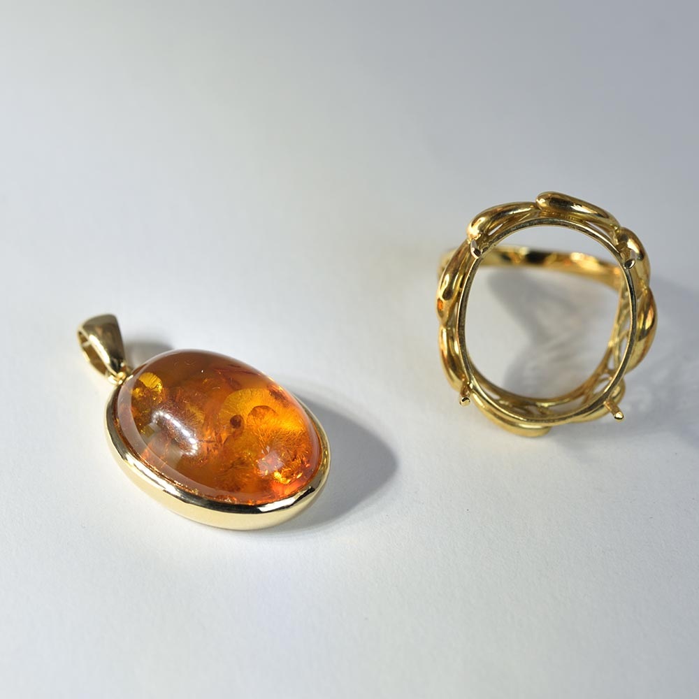 モデルオーダー事例<br>【Basico/バージコ】<br>リングのアンバーをペンダントへ