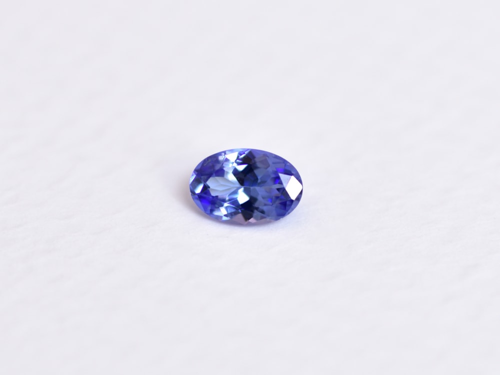 タンザナイト 0.37ct