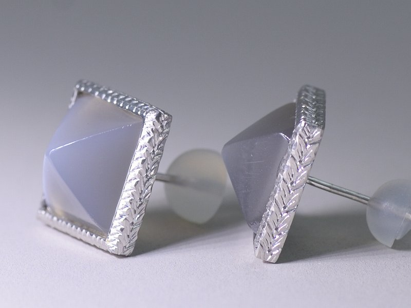 Moon Stone/SV925 Pierce【Basico/バージコ *ver.uno】