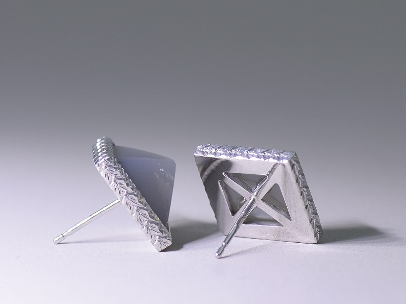 Moon Stone/SV925 Pierce【Basico/バージコ *ver.uno】