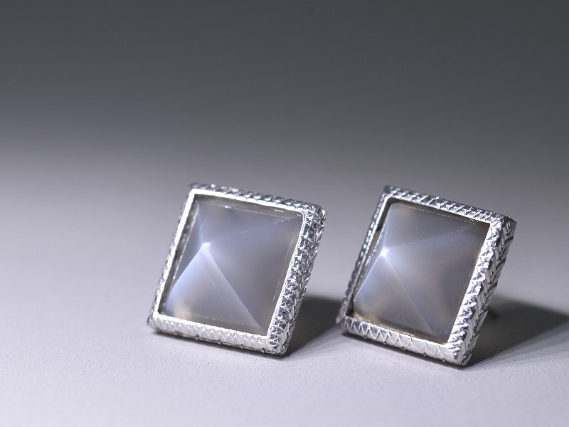 Moon Stone/SV925 Pierce【Basico/バージコ *ver.uno】