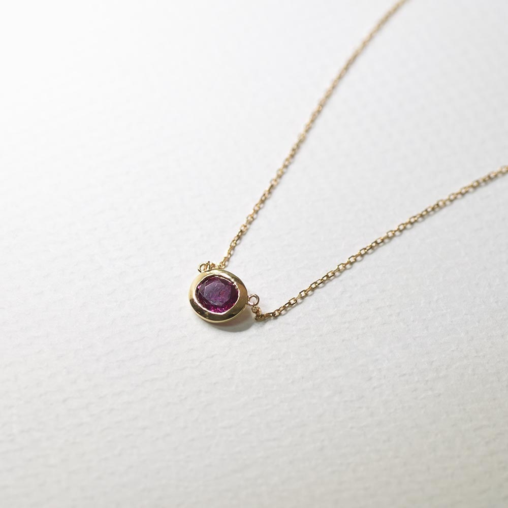 モデルオーダー事例<br>【Grana/グラーナ】<br>上品な一粒ルビー