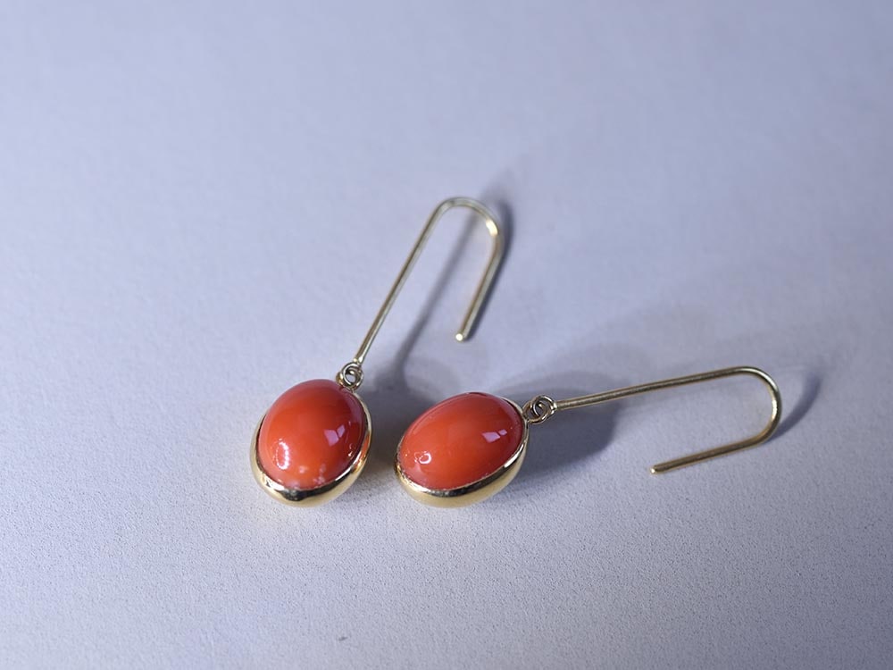 Coral_1.84ct,1.65ct /K18YG Pierce