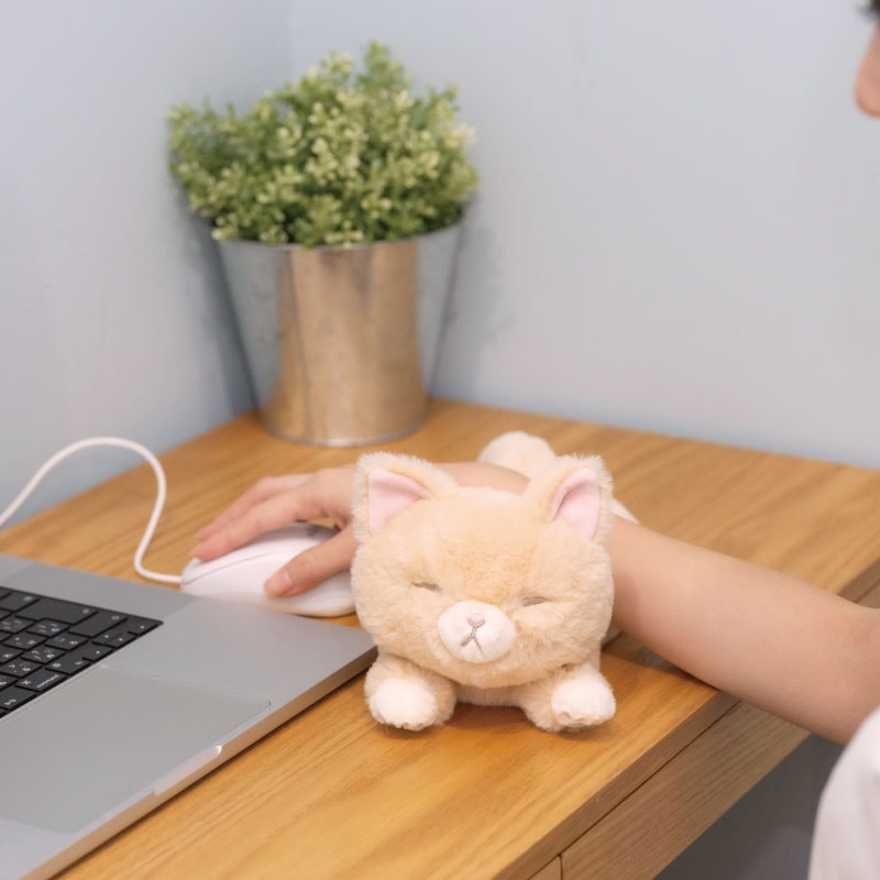 未開封 お茶猫ぶるぶるクッション イエロー LUDIC PARK｜くたっとびより ミニクッション【茶ネコ