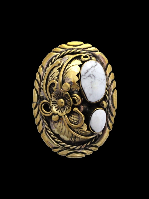 真鍮製 / コンチョ / フラワー / ハウライト / 35×25mm [30%OFF]