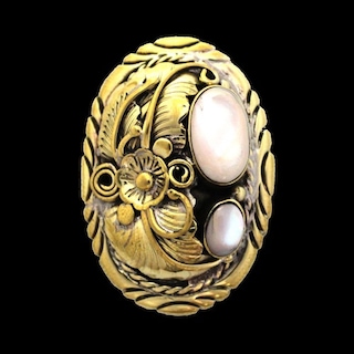 真鍮製 / コンチョ / フラワー / ピンクシェル / 35×25mm [30%OFF]