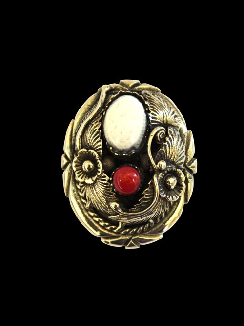 真鍮製 / コンチョ / フラワー / ホワイトバッファロー / 赤サンゴ / 35×28mm [30%OFF]