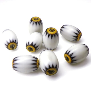 シェブロンビーズ / 外径8.5mm / 内径1mm (白)