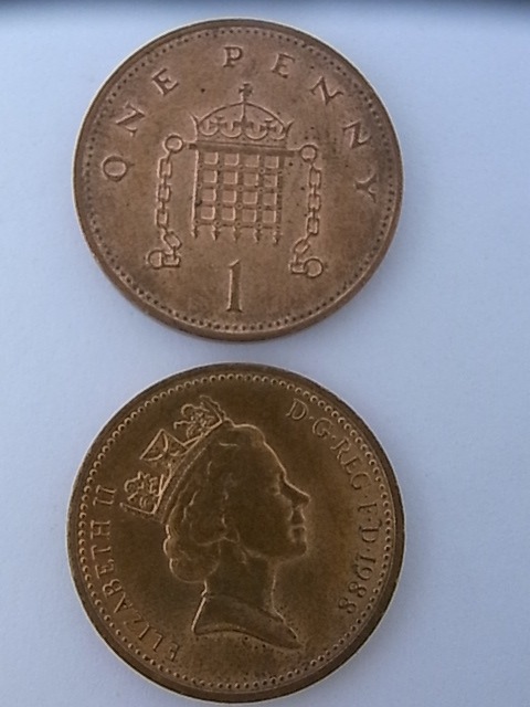 コイン / イギリス / 1ペニー (女王中期) / 20mm