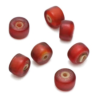 ホワイトハートビーズ / 外径6.5mm / 内径1.5mm (レッド)