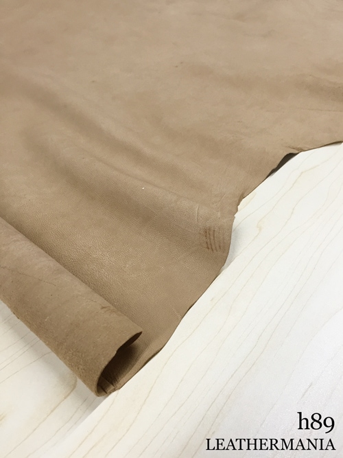 【丸革】羊革銀スリ加工 / 0.6mm (グレージュ)