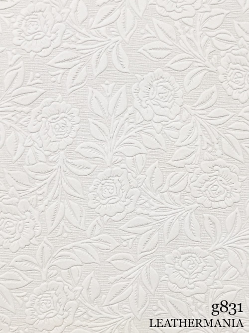 【半裁】牛クロム革 / 花柄型押し / 0.8mm (ホワイト)
