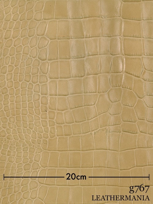 【半裁ハーフ】牛クロム革 / ワニ型押し / 0.9mm (ベージュ)