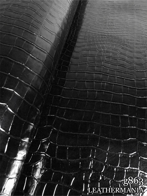 【半裁】牛クロム革 / ワニ型押し / 1.0mm (ブラック)