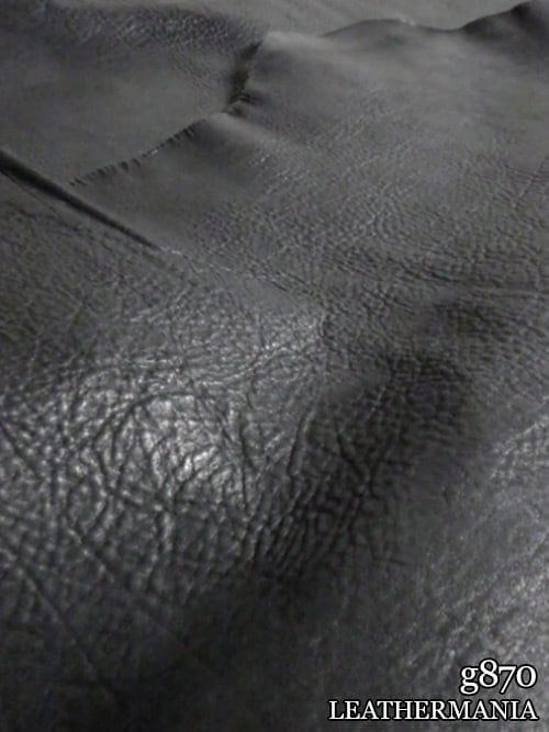 【半裁】牛クロム革 / シュリンク / 2.2mm (ブラック)