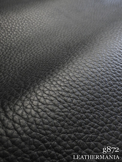 【半裁】牛クロム革 / シボ型押し / 1.5mm (ブラック)