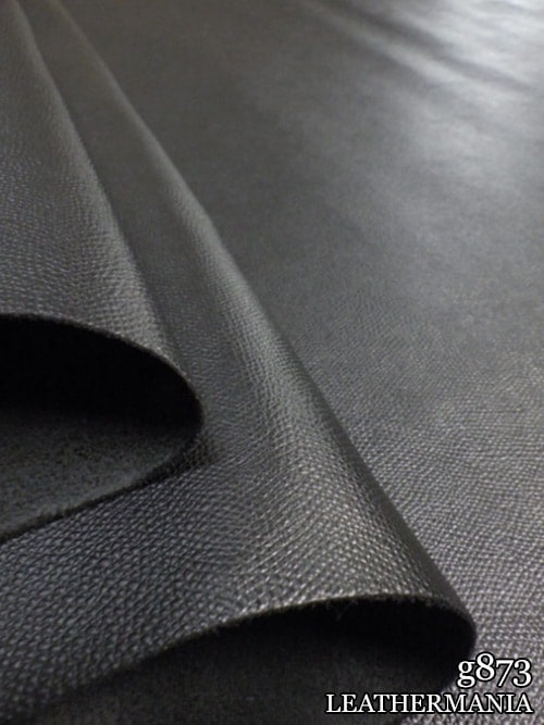 【半裁】牛クロム革 / シボ型押し / 1.2mm (ブラック)