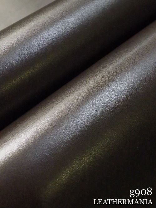 【半裁】牛クロム革 / スムース / 1.4mm (ダークチョコ)