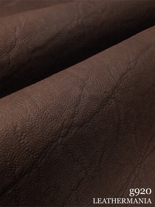 【半裁ハーフ】牛クロム革 / ゾウ型押し / 1.2mm (ボルドー)