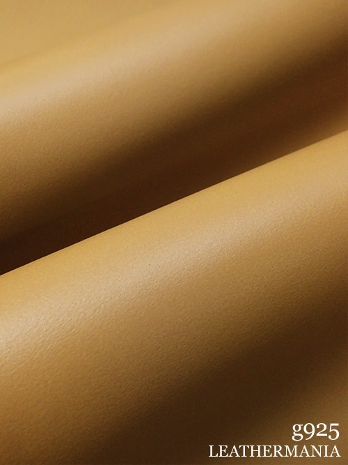 【半裁ハーフ】牛クロム革 / スムース / 1.8mm (キャメル)