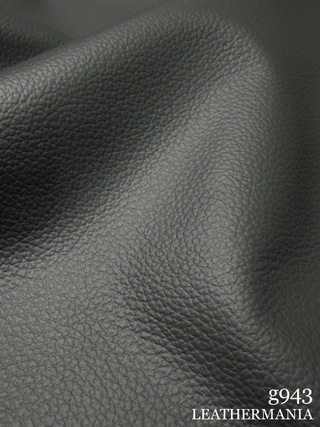 【半裁】牛革クロム鞣し / シボ型押し / 1.0mm (ブラック)